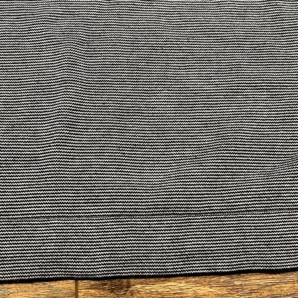 Jack & Jones Core small stripe patterned cross neck hoodie - Picture 2 of 12